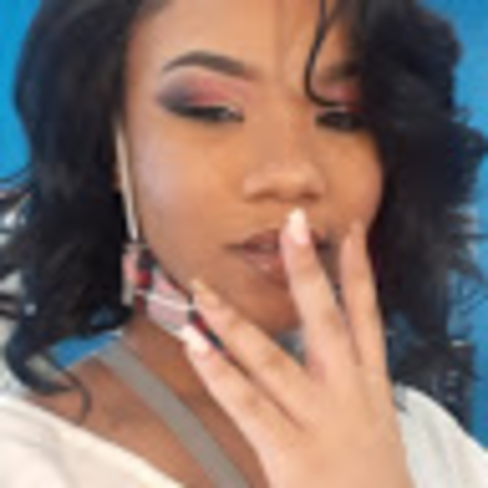 Meet your Posher, Erika